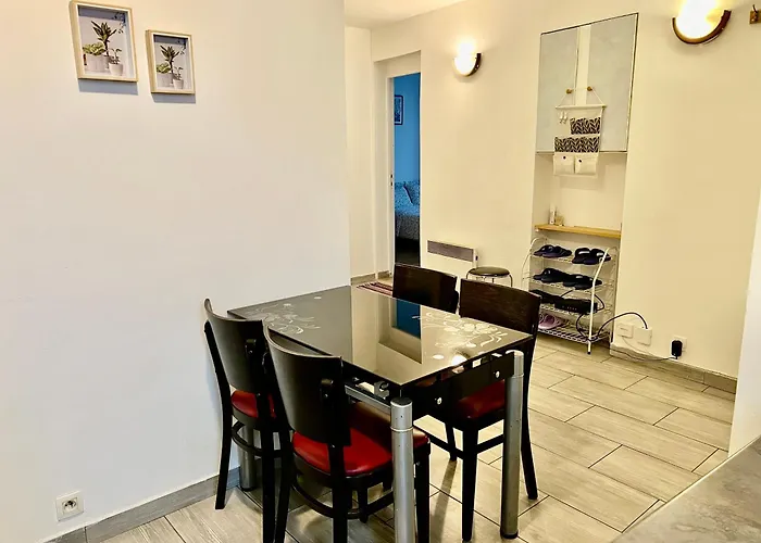 Bastillle Two Bedroom Apt